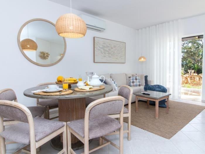 אלבופיירה Estima Golf House Apartment - Luxurious & 6 Pools & Golf & Tennis מראה חיצוני תמונה
